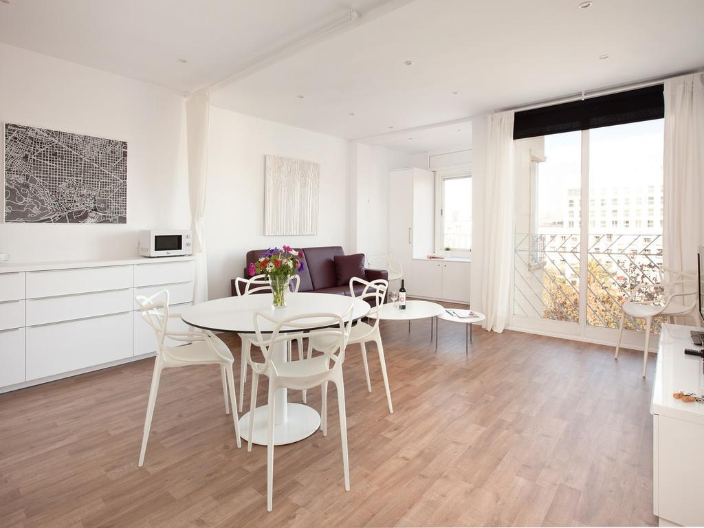 Stay U-Nique Apartments Sant Pau Barcelona Bagian luar foto